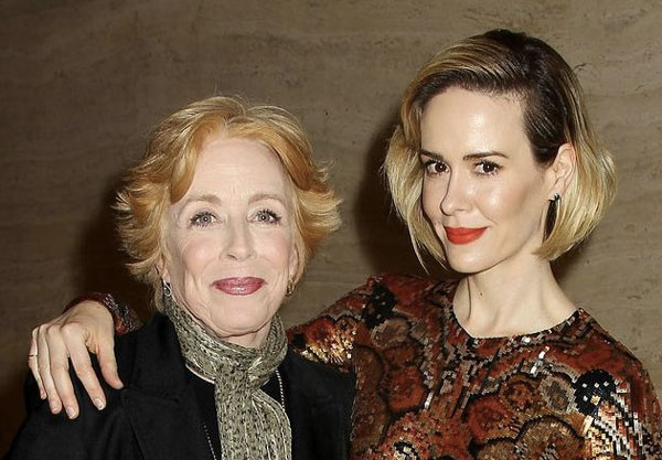 La actriz Holland Taylor revela que es lesbiana a sus 72 años