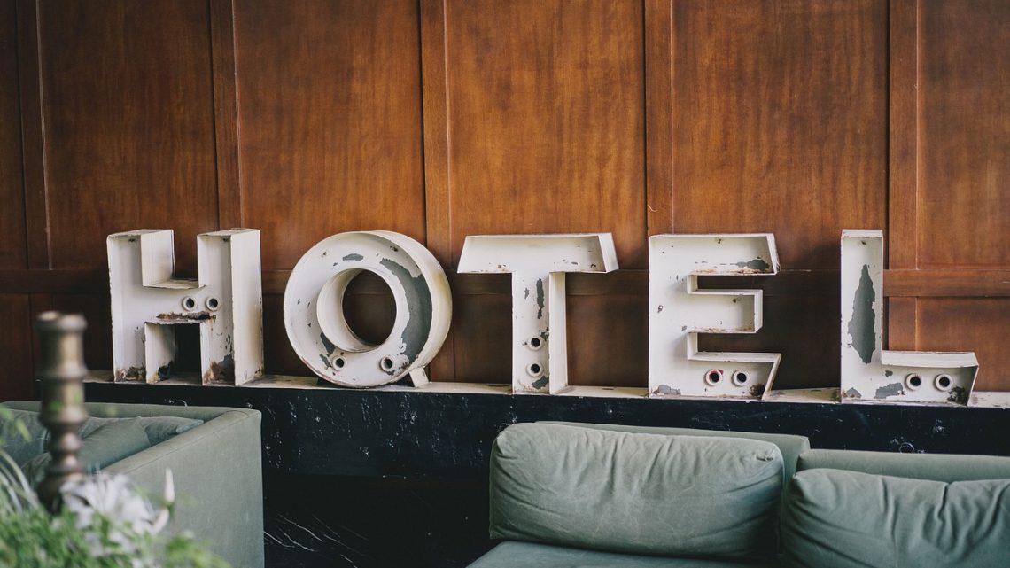 Lesbiana.es - Nuevo hotel LGTB en Madrid