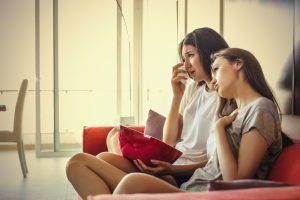 Las lesbianas siempre mueren en televisión