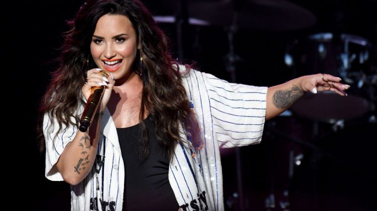 Demi Lovato se vuelve a identificar como mujer